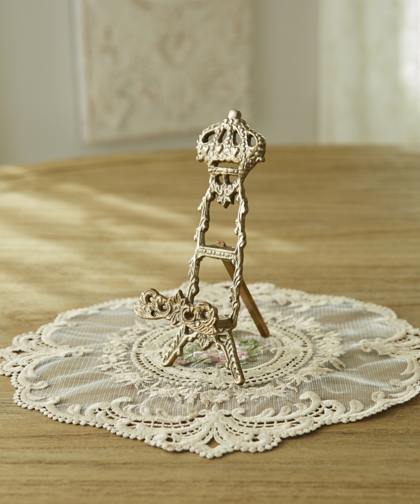 アンティーク　ミニイーゼル1