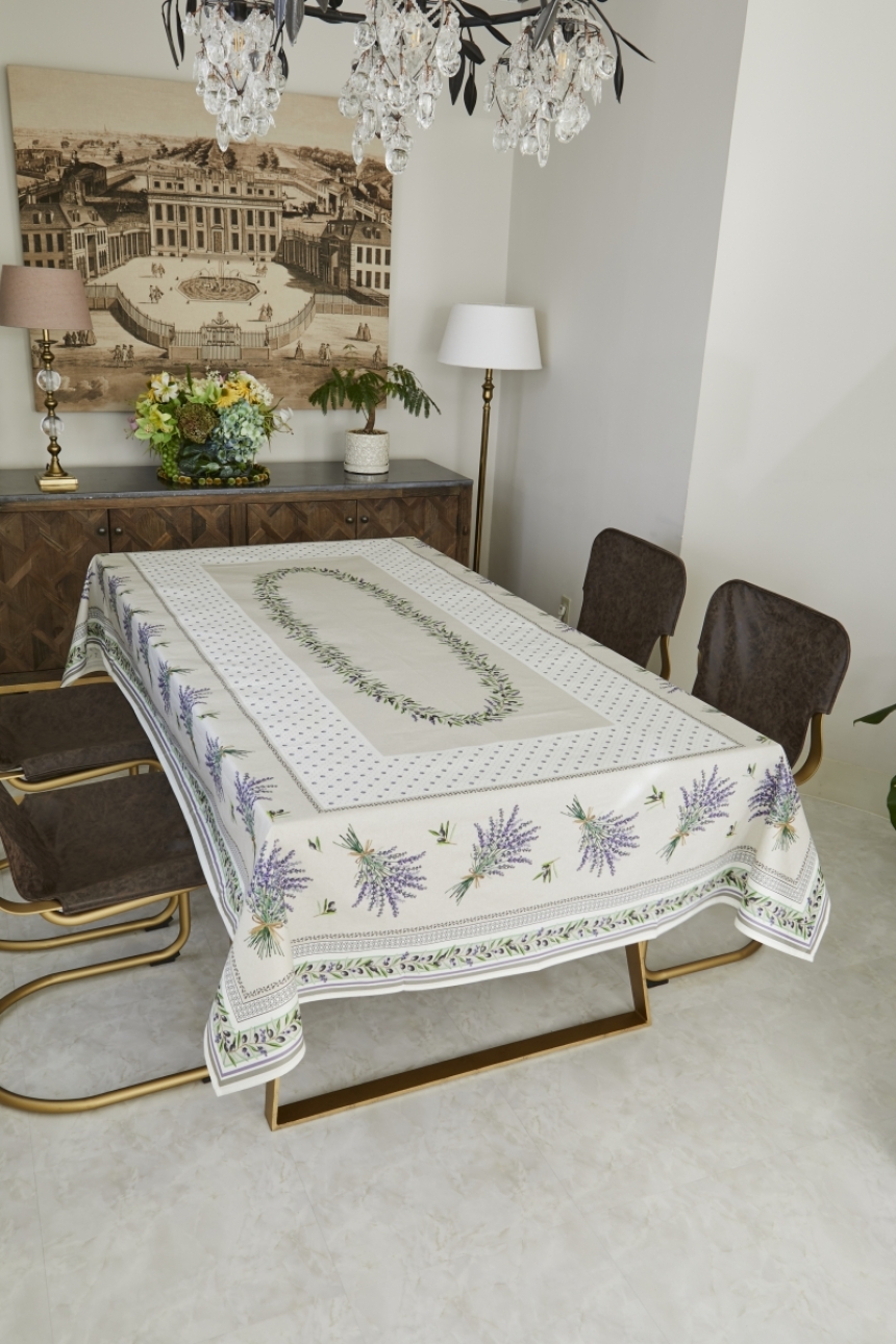 テーブルクロス　ラベンダー＆オリーブ　6～8人掛用1